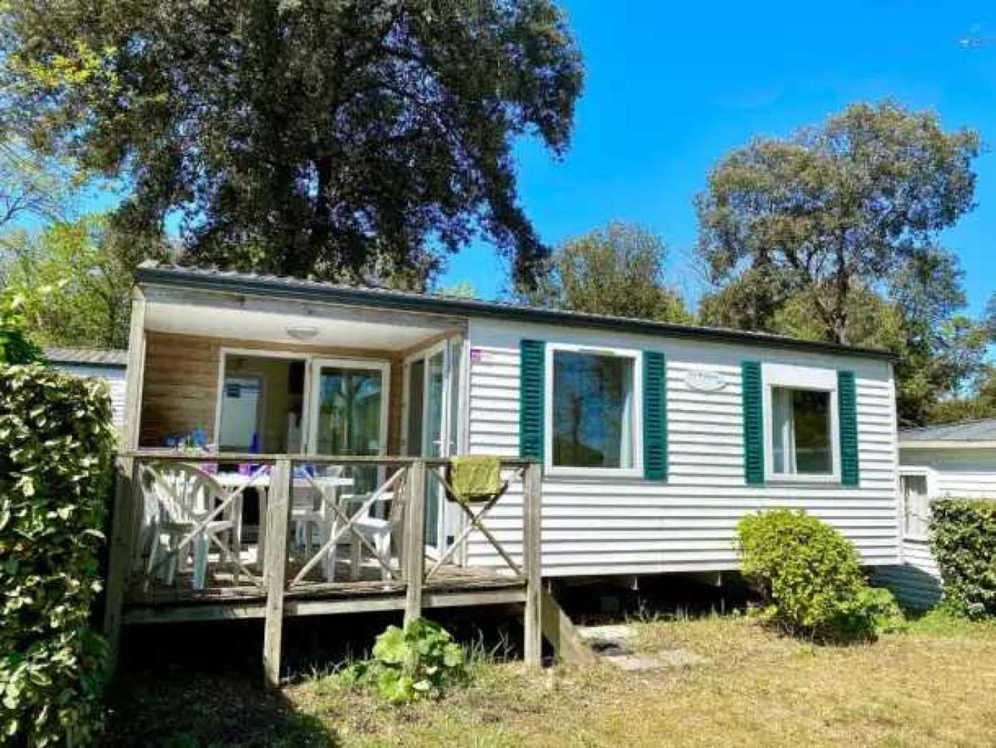 5 Etoiles - Piscine - Eeaibb Camping *